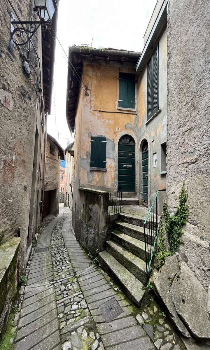 3 bedrooms semi-detached house, 100 m² Faggeto Lario, Como (province) Lake Como photo 4