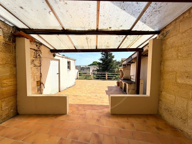 Townhouse with Garage and Terrace photo 2