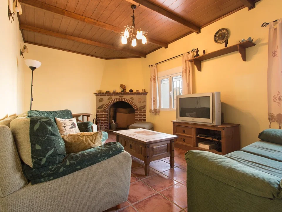 Villa in Alamedilla, Granada photo 2