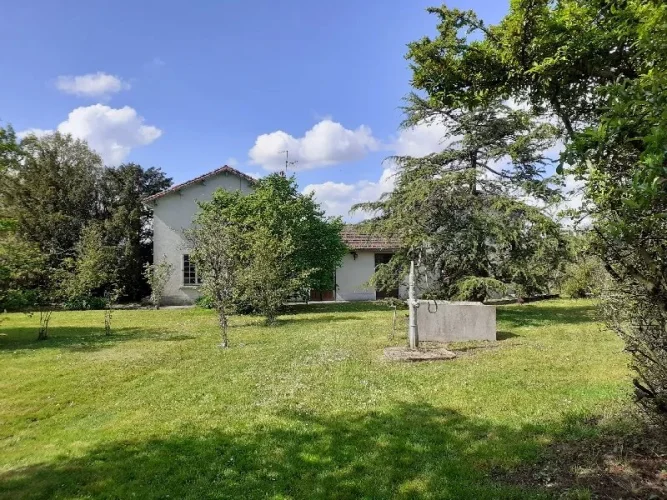 Property to Renovate with no Close Neighbours and 5000m² of Land