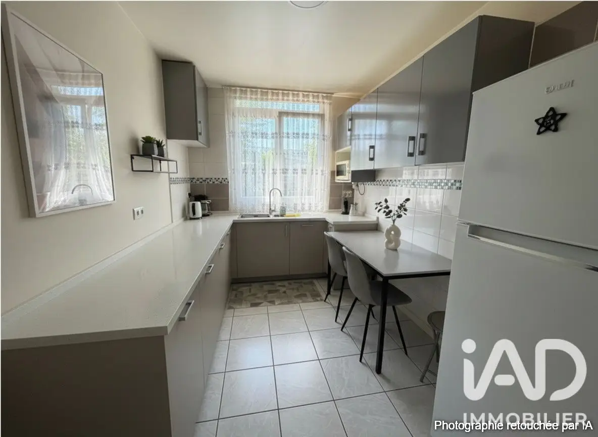 Apartment for sale in Ablon-sur-Seine — 2 bedrooms, 58 m² photo 5
