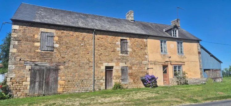 Stone 2 Bed Farmhouse and Attached Barn for Total Modernization and Development, Set on a Rural Plot of 1175m² Close to …