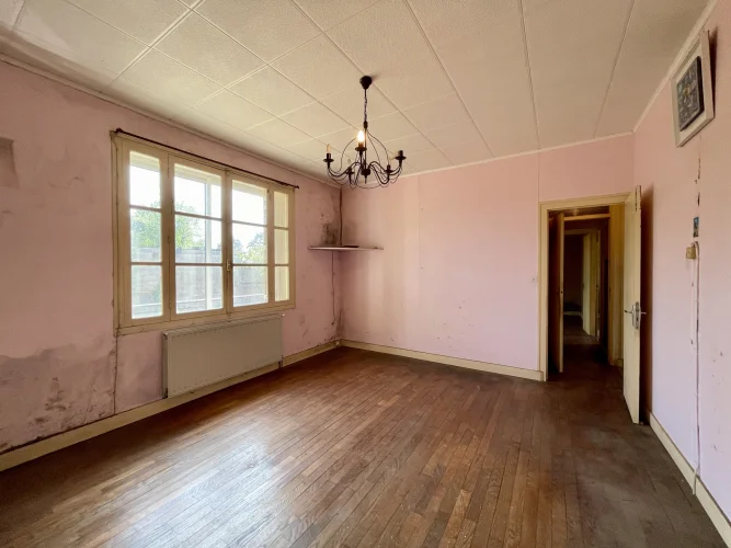 In a Quiet Village, Detached House with a Full Basement to photo 4