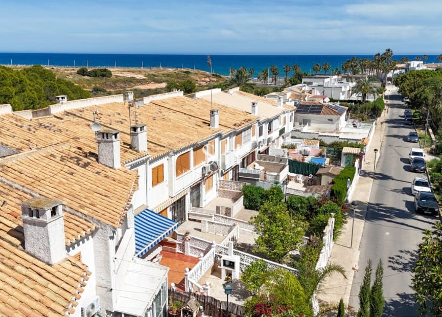 Bungalow for sale in Playa Flamenca, Orihuela, Alicante photo 2