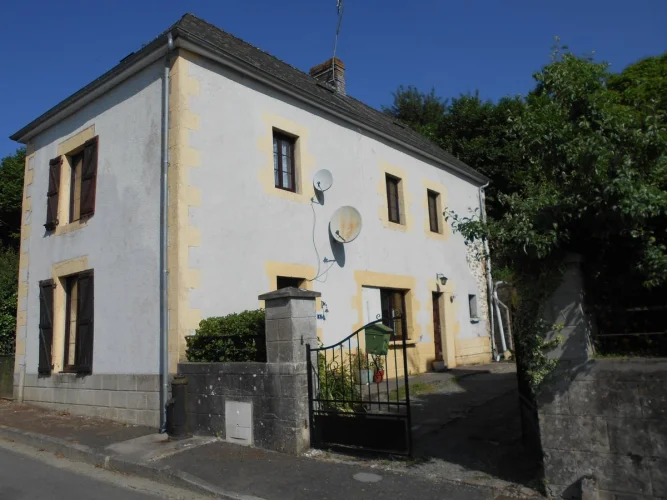 Spacious Detached 3+ Bedroom Village House photo 3