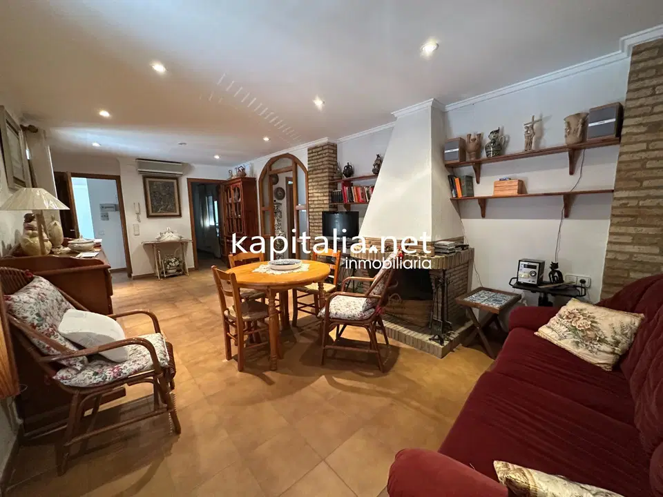 Apartment in Montaverner, Valencia province