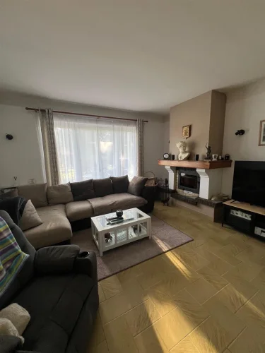 House on Basement with 3000 M2 Country Land photo 5