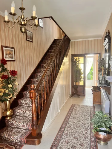 Character Property photo 4