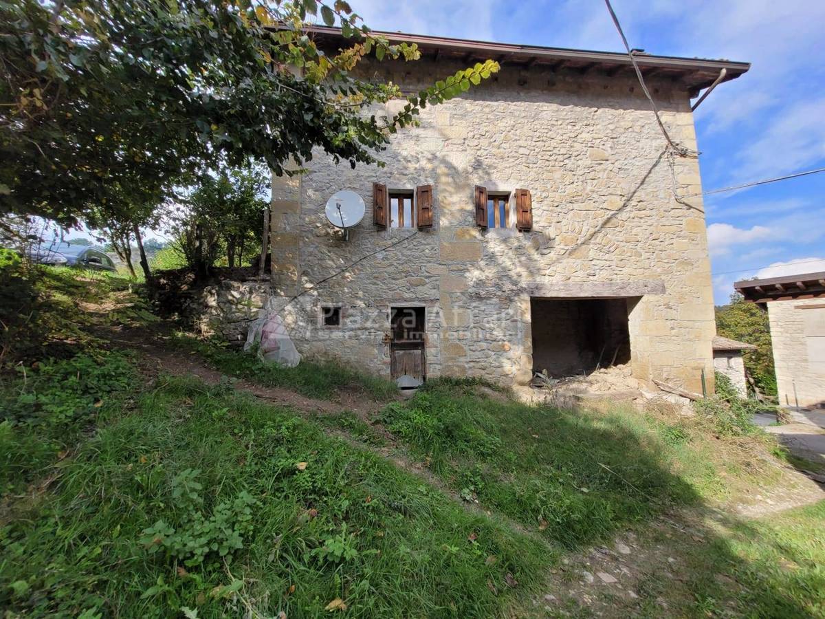 3 bedrooms detached house, 227 m² Carpineti, Reggio Emilia (province) photo 4