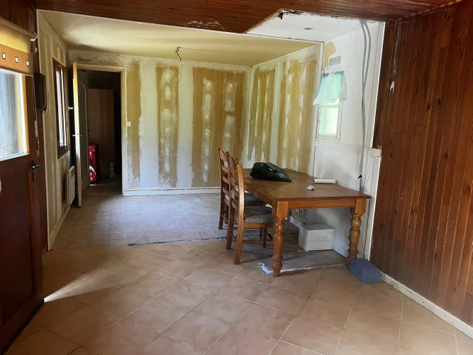 Small House Requiring Renovation - Ideal Holiday Home photo 5