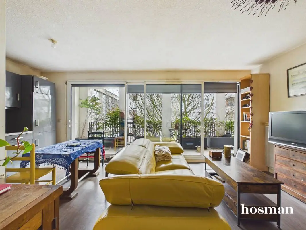 Apartment for sale in Bordeaux — 2 bedrooms, 59 m²