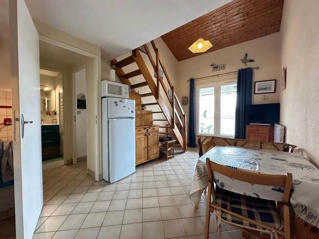 Apartment for sale in Vaux Sur Mer — 2 bedrooms, 45 m² photo 4