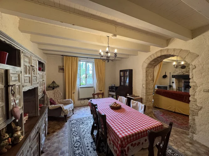 Charming Country Cottage with Courtyard and Annexe photo 5