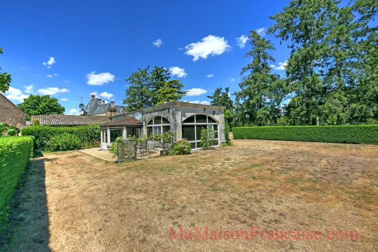 Luxury 2 Bed/2 Bath Orangerie in Grounds of a Chateau Adjacent to 27 Hole Golf Course photo 3