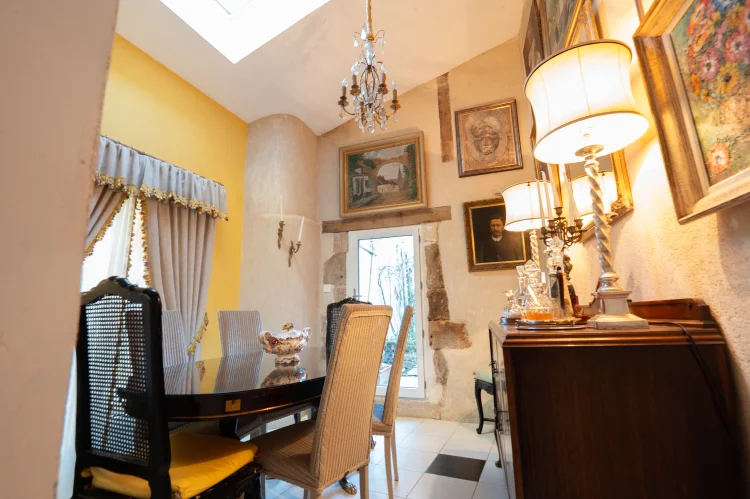 Superb Family Residence/Retirement Home, Lovingly Restored 4/5 Years Ago, with Character and Wonderful “Spirit”, only Fe… photo 5