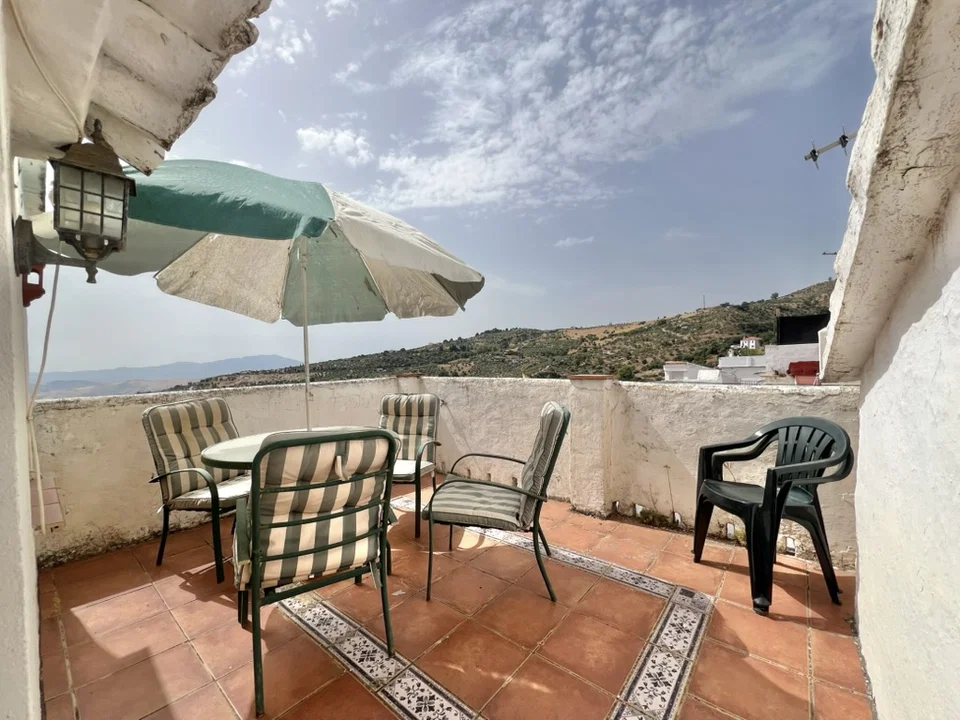 Town house in Casarabonela, Malaga