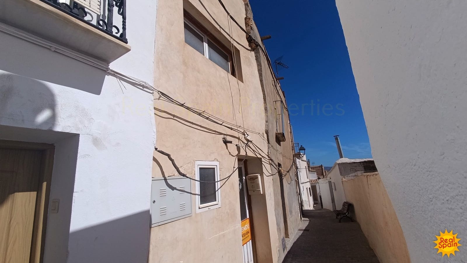 Townhouse for sale in Serón, Almería