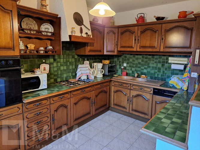 Close to Lake Saint-Bertrand and Exclusively at Mm photo 5