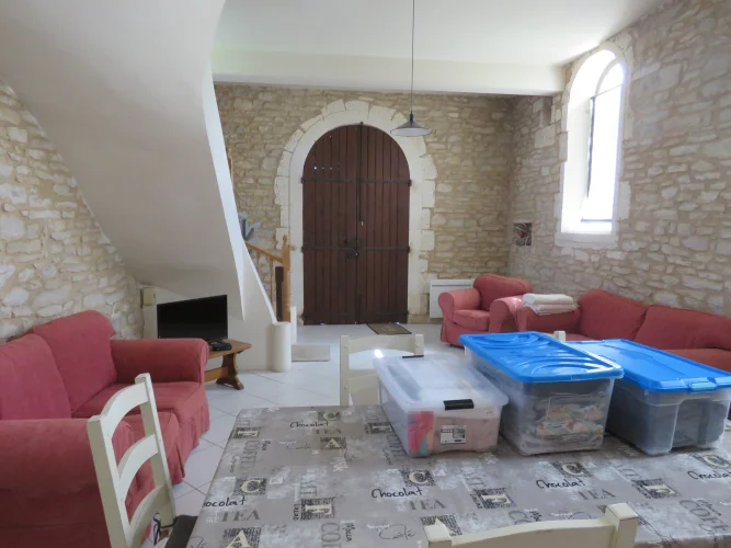 Former Chapel Restored into a Dwelling - (approx. 94M2 Living Space) photo 3