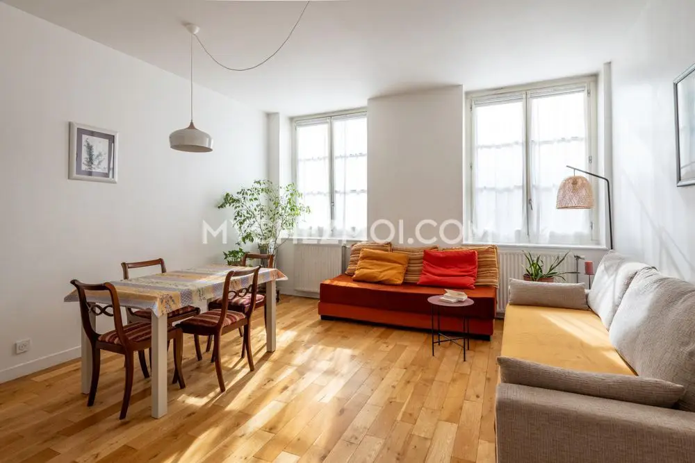 Apartment for sale in Caluire-et-Cuire — 2 bedrooms, 66 m²