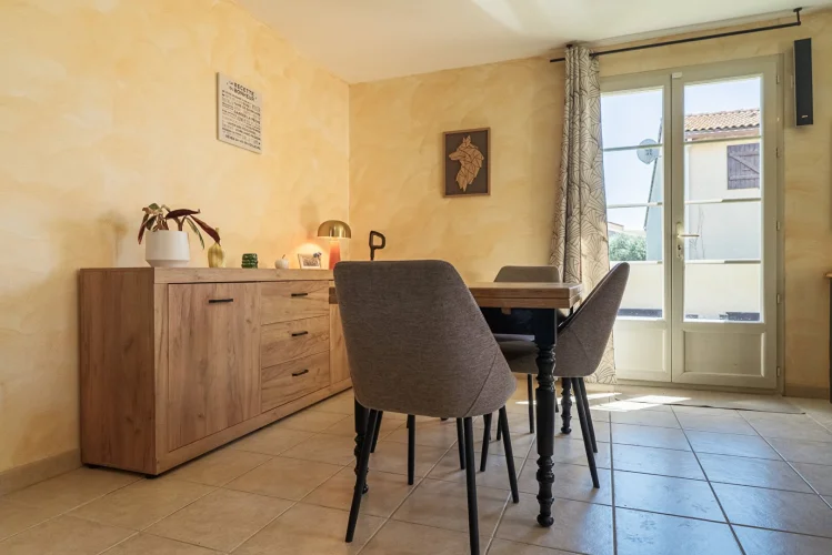 Carcassonne - Lezignan C.-Fabrezan Villa T4 103m² (89m² Hab.) with Garden, Terrace and Garage photo 5