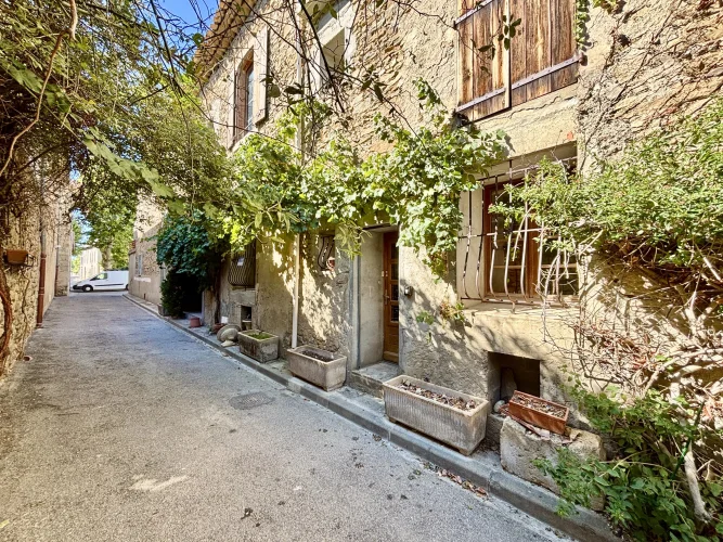 A Charming Home to Make your own in a Popular Minervois Village