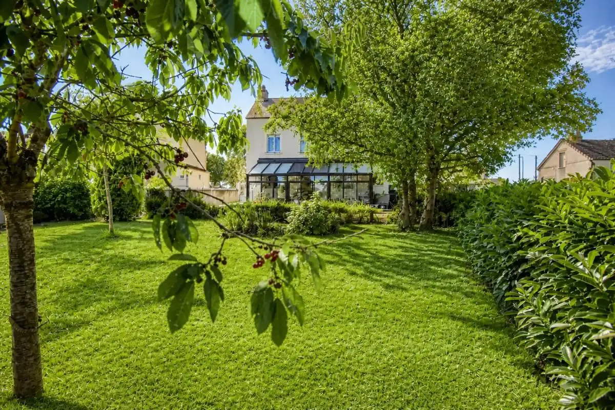 House for sale in Châteaumeillant — 5 bedrooms, 185 m² photo 5