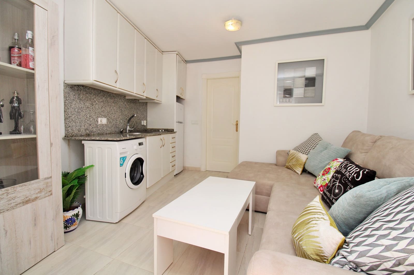 Townhouse for sale in Villamartin, Orihuela, Alicante photo 4