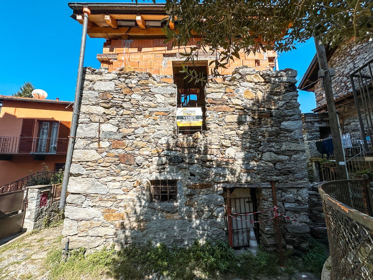 Property in Cannobio photo 5