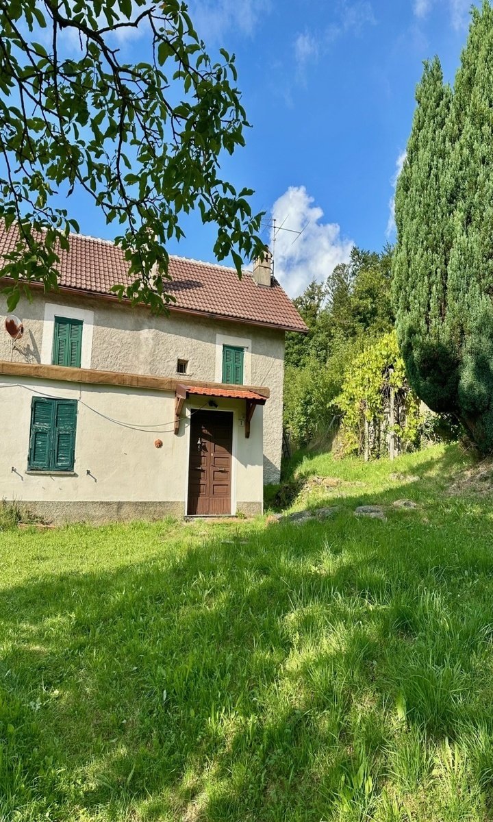 Property in Sassello photo 4