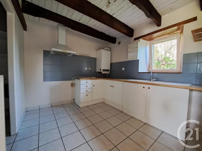 For Sale Exclusively in Saint-Avé, this Character House in Co-Ownership. With a Total Living Area photo 4