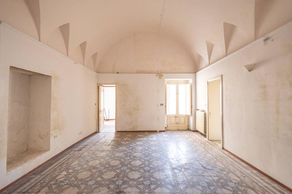 5 bedrooms apartment, 500 m² Salice Salentino, Lecce (province) Salento