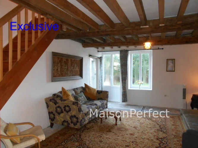 Exclusive – Looking for Peace, Quiet, Nature, Land, with Detached 2 Bedroom Cottage? you just Found it ! photo 3