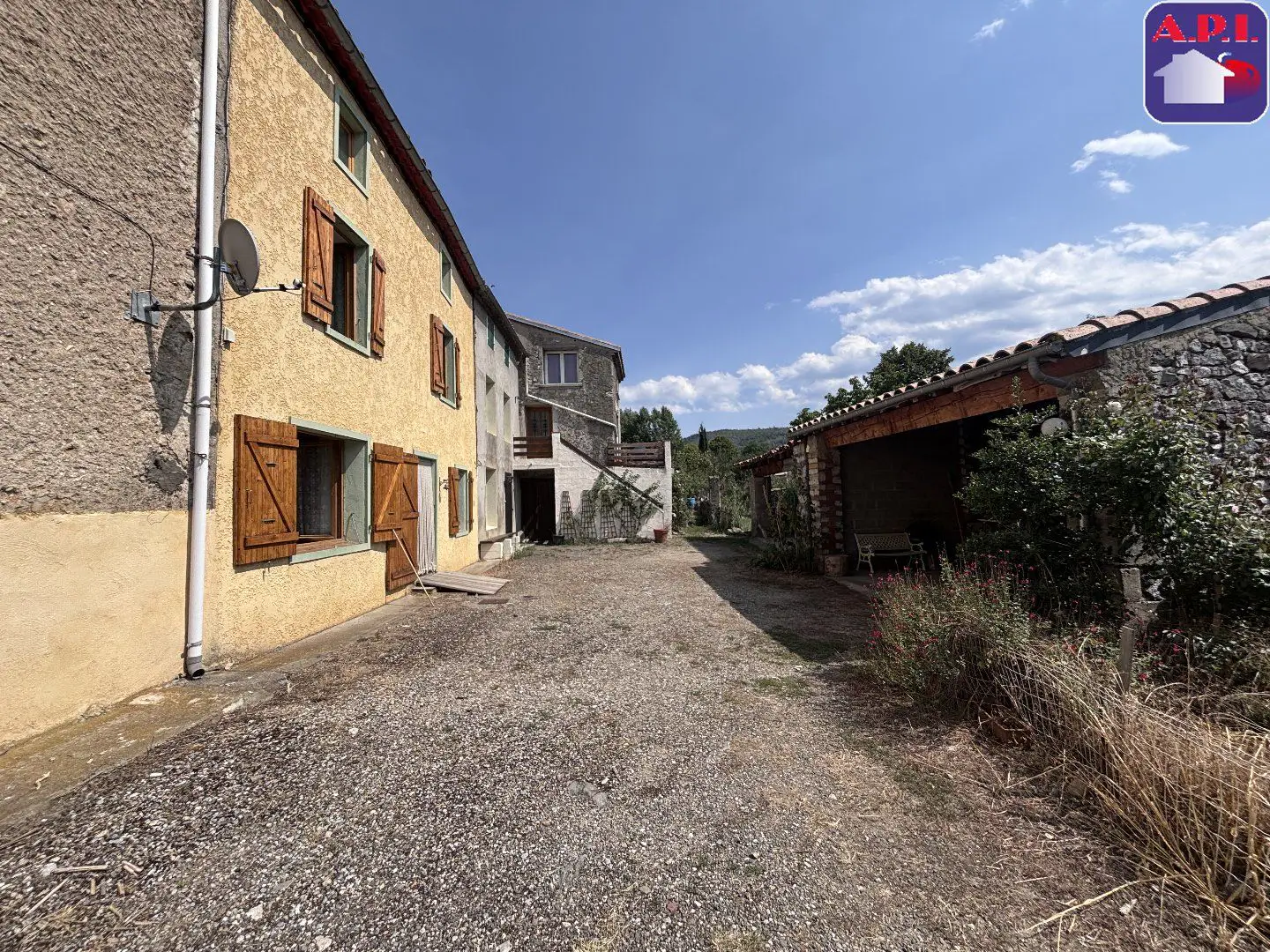 House for sale in Aunat — 4 bedrooms, 100 m² photo 3