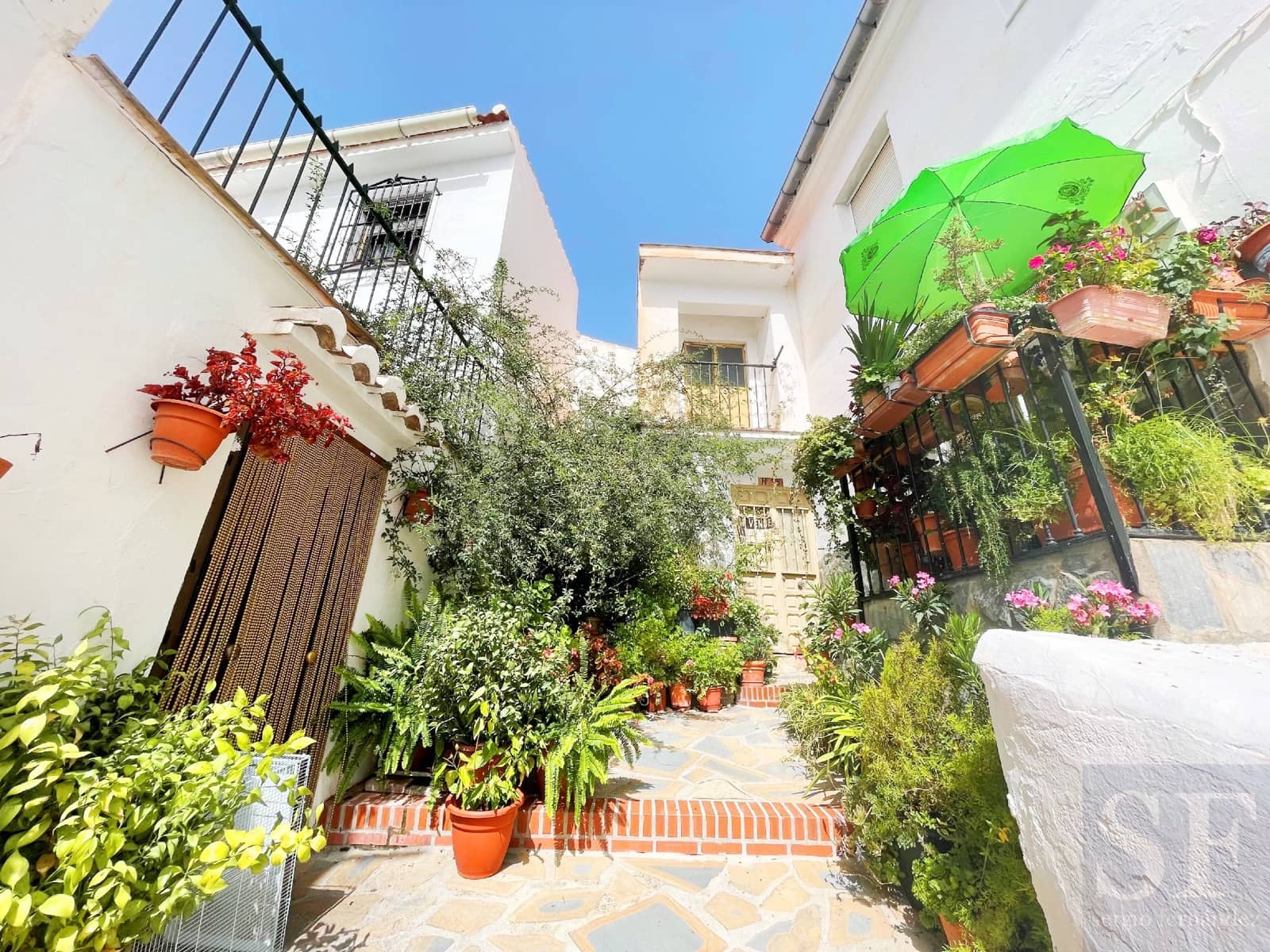 Townhouse for sale in Sedella, Málaga