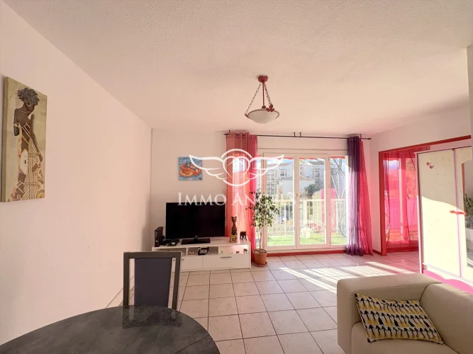 T4 Apartment of 70 m² with Balconies photo 2