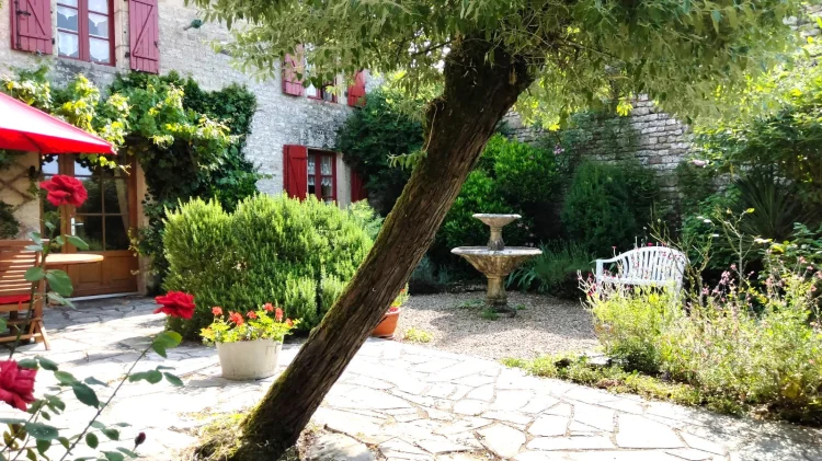 Old Stone Cottage, Pretty Village, 3 Bedrooms photo 5