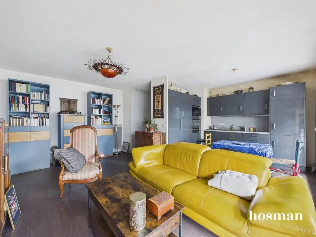 Apartment for sale in Bordeaux — 2 bedrooms, 59 m² photo 4