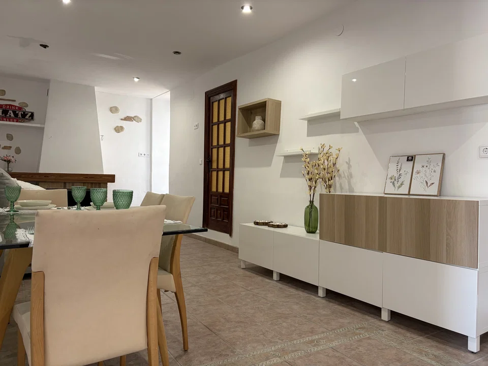 Terraced house in Almudaina, Alicante province