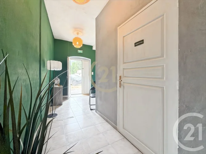Single-Story Property with Two Independent Units in Ponte Leccia for Sale photo 4
