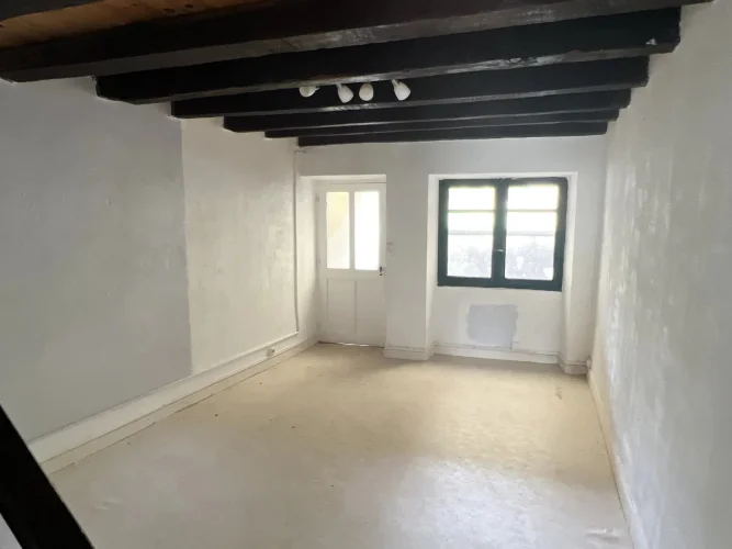 One or Two Bedroom Terrace House with Garden photo 4