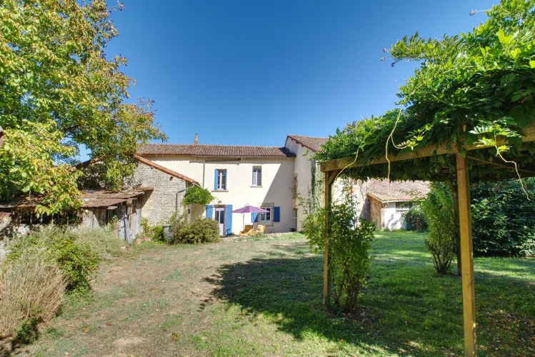 Lovely and Spacious 4-Bedroom Property, Large Garage and Workshop, Close to Ruffec