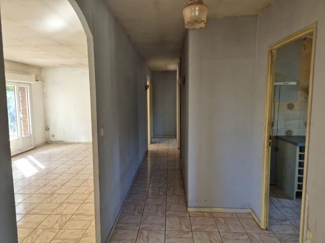 Detached House, 3 Bedrooms, Garage and Enclosed Garden on a Wooded Plot of 1.600 m² photo 4