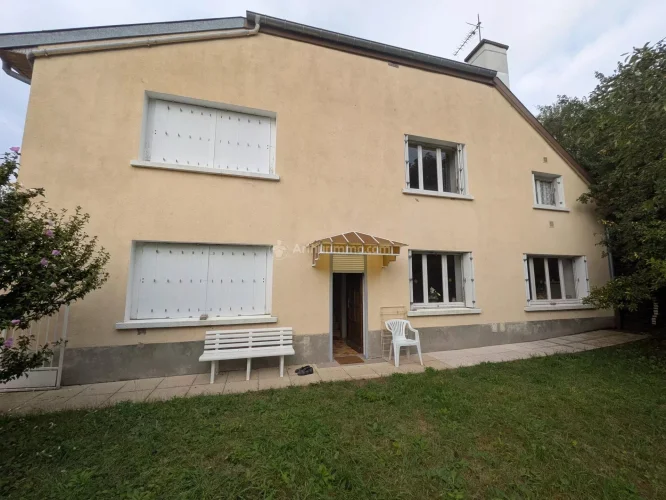 Family Home photo 4