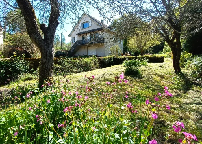 A Rare Property Situated on the Riverbank in a Preserved Green Natural Setting. photo 2