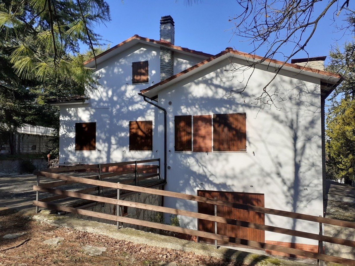 5 bedrooms detached house, 100 m² Cingoli, Macerata (province)