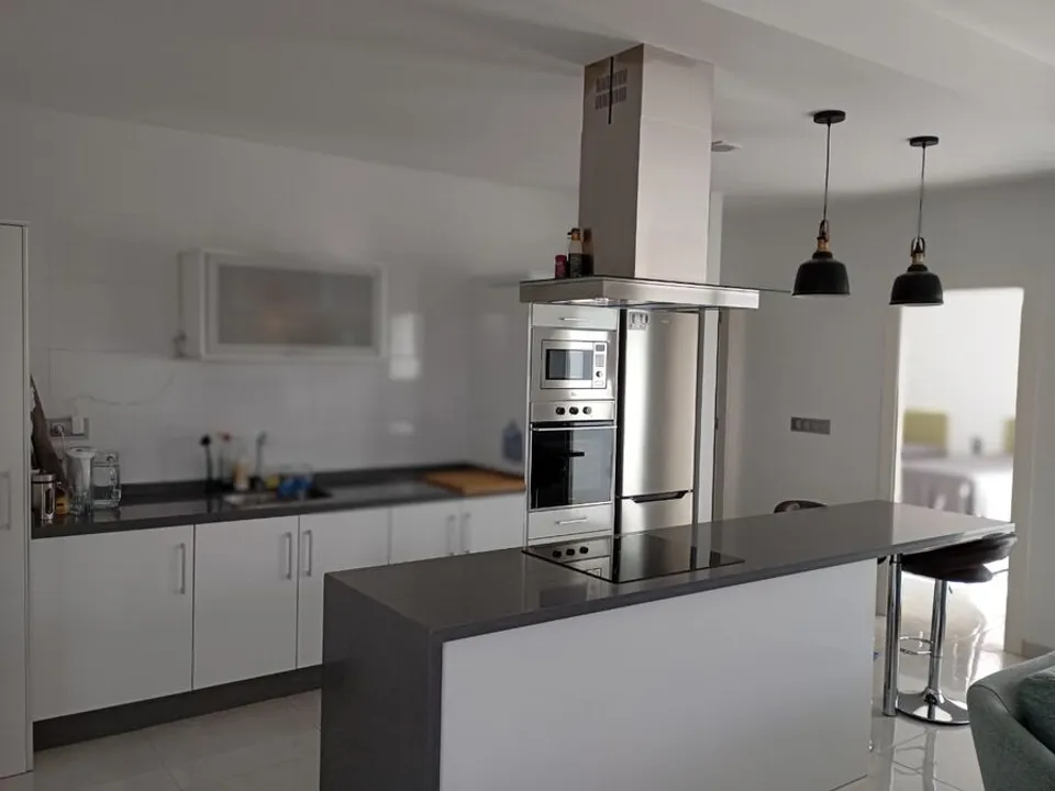 Homes Overseas photo 3