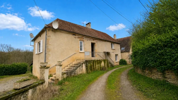 Charming House with 4 Bedrooms in Anglars-Nozac