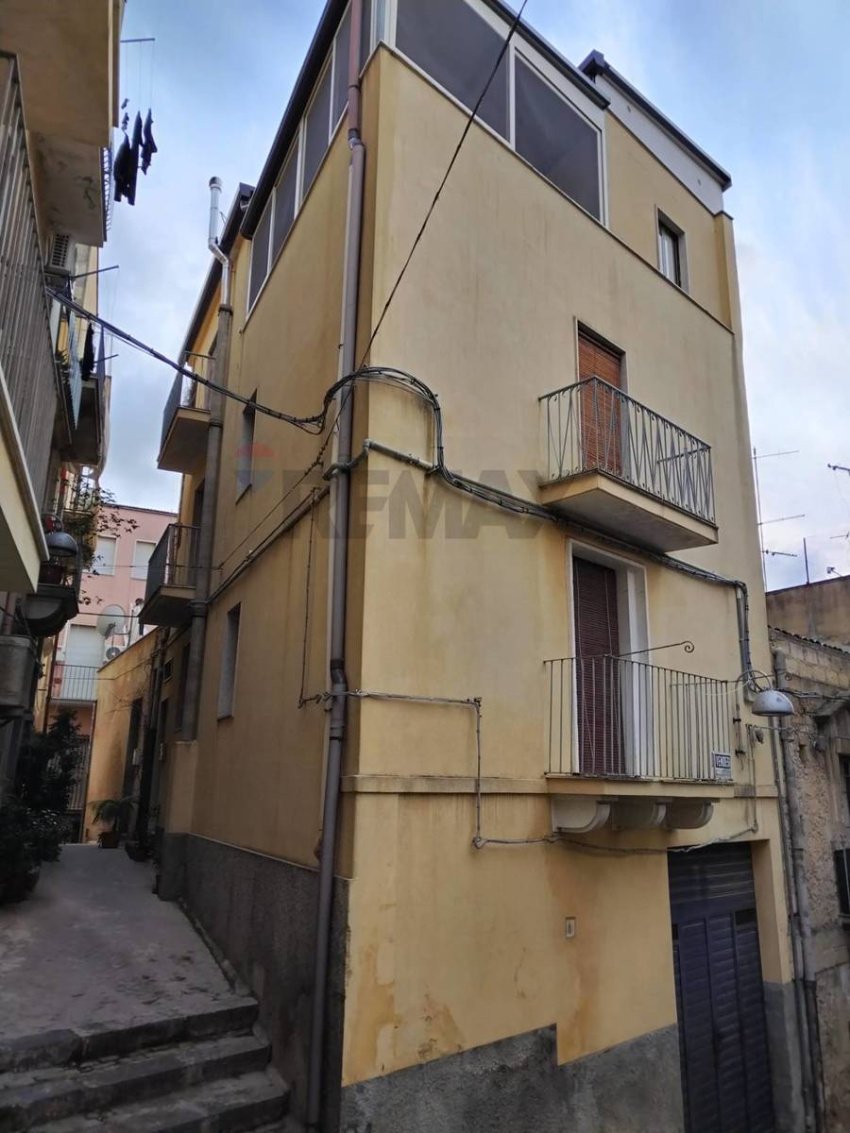 4 bedrooms detached house, 190 m² Mineo, Catania (province) photo 4