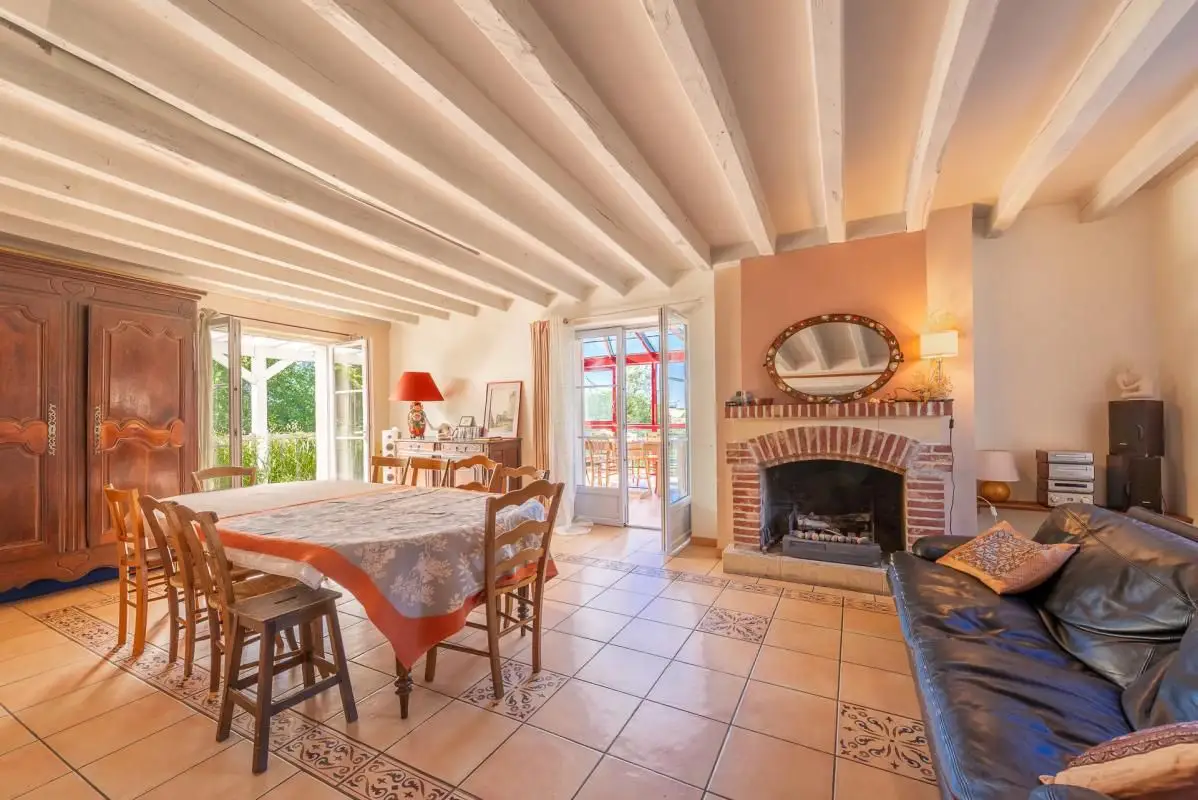 House for sale in Vendieres — 4 bedrooms, 147 m²
